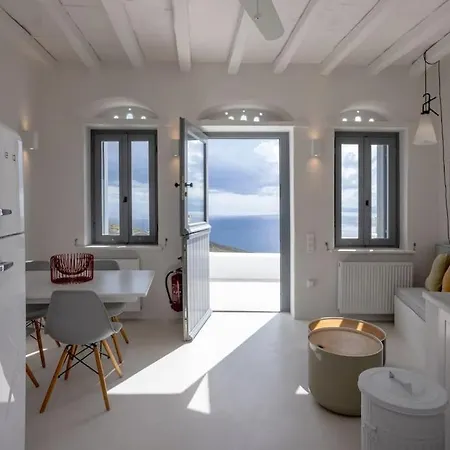 Sterni House In ιsternia Tinos * Istérnia